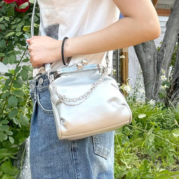 [제이엔컴퍼니]아트박스 아트박스/베리콕 여성 메탈 체인 똑딱이 크로스백 실버 미니 만두백