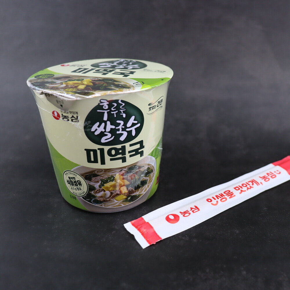 농심 농심 후루룩쌀국수(소) 미역국 74g 1개 / 컵라면 작은컵 쌀국수
