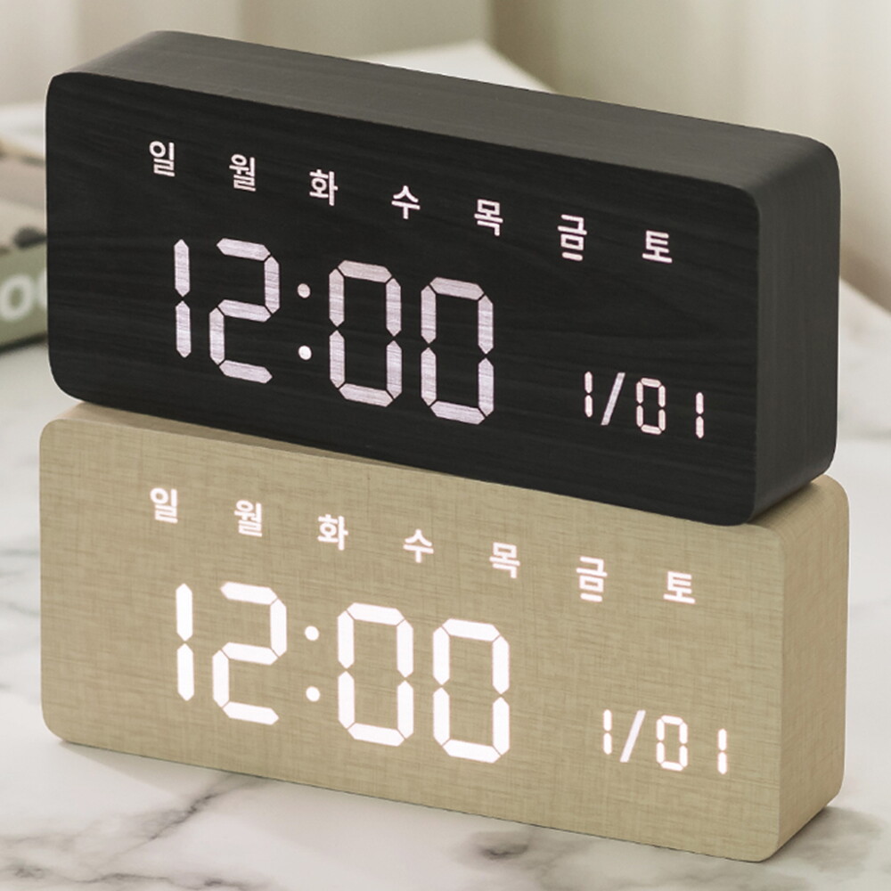플라이토 플라이토 우드 데이즈 LED 탁상시계 전자 알람 디지털 무소음 날짜 요일표시 예쁜 침실