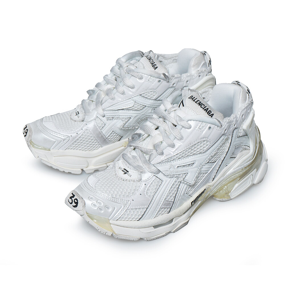 발렌시아가 라프리마 발렌시아가 남성 러너 스니커즈 677403-W3RB1-9000