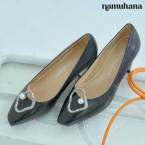 나무하나 페얼리 펌프스(Pearly Pumps)