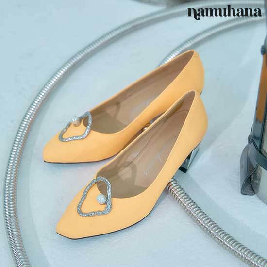 나무하나 페얼리 펌프스(Pearly Pumps)