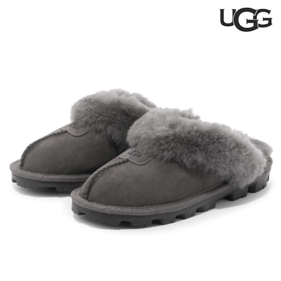 UGG 코케트 슬리퍼