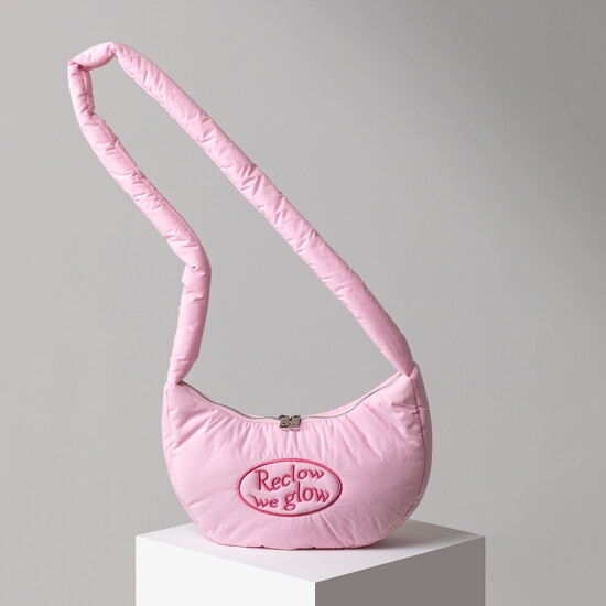 [리끌로우(선글라스)]CANDY HLAFMOON BAG PASTEL PINK