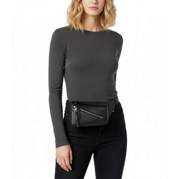로에베 로에베 Mini Puzzle bumbag in classic calfskin (B510U89X02 1100) (퍼즐 범백 미니)