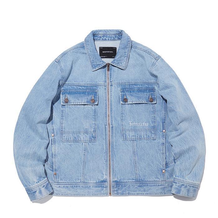 인터크루 인터크루 HC09 자수장식데님트러커자켓 가슴 아웃 포켓과 등판에 레터링자수 포인트 테님자켓 IT