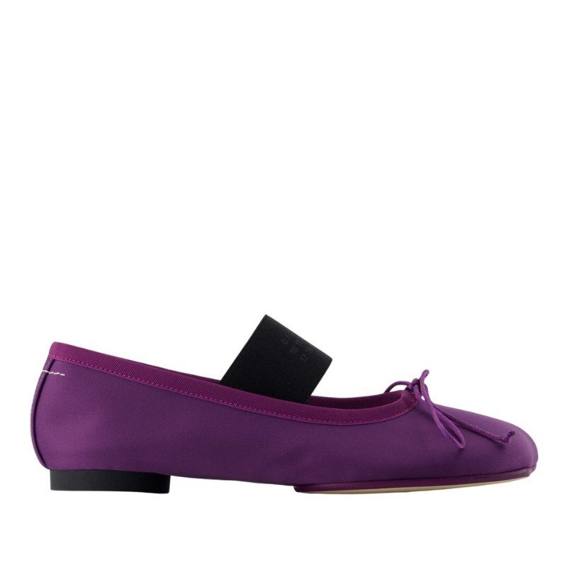 MM6 MAISON MARGIELA 메종마틴마르지엘라 MM6메종마르지엘라 엘몬드 토 엘라스틱 스트랩 발레리나 S59WZ0093P5560 T5142