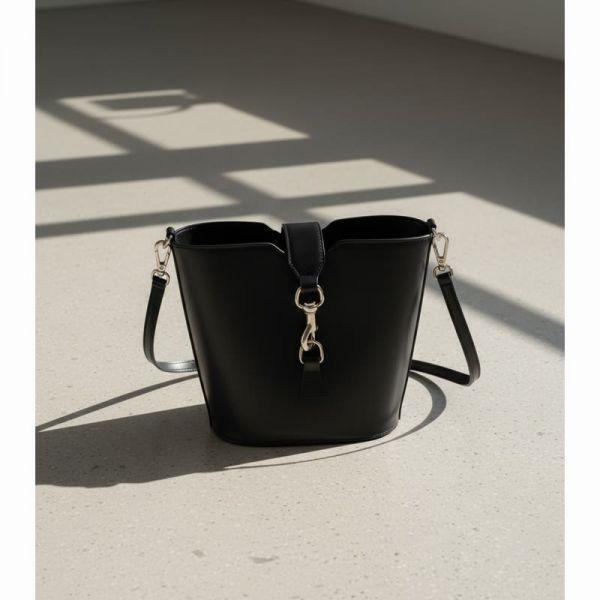 구찌 구찌 미니 버킷 숄더백 여성 가방 블랙 782908 AADDY 1060