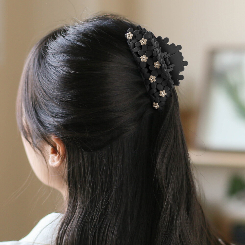 굿즈트리 [엔젤슈슈] 데이지 플라워 큐빅 집게핀(블랙)