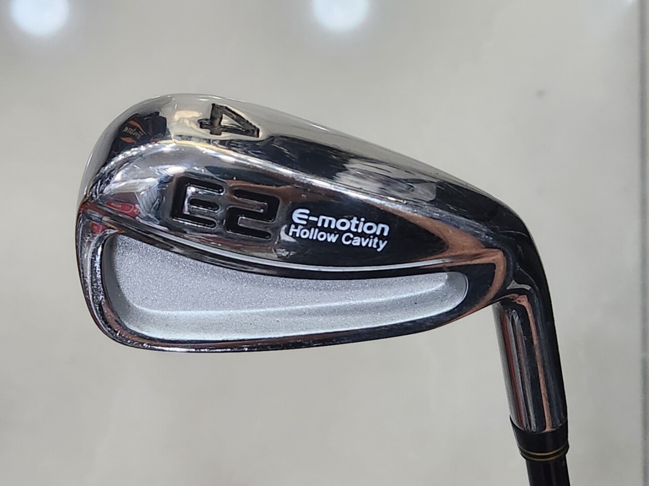 E2골프 중고 E2 치기편한 골프채 4번 중고 아이언 그라파이트 R
