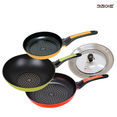 텐바이텐 바빈 다이아몬드코팅 후라이팬세트 4종A(후20+28+궁28+테드멀티커버)