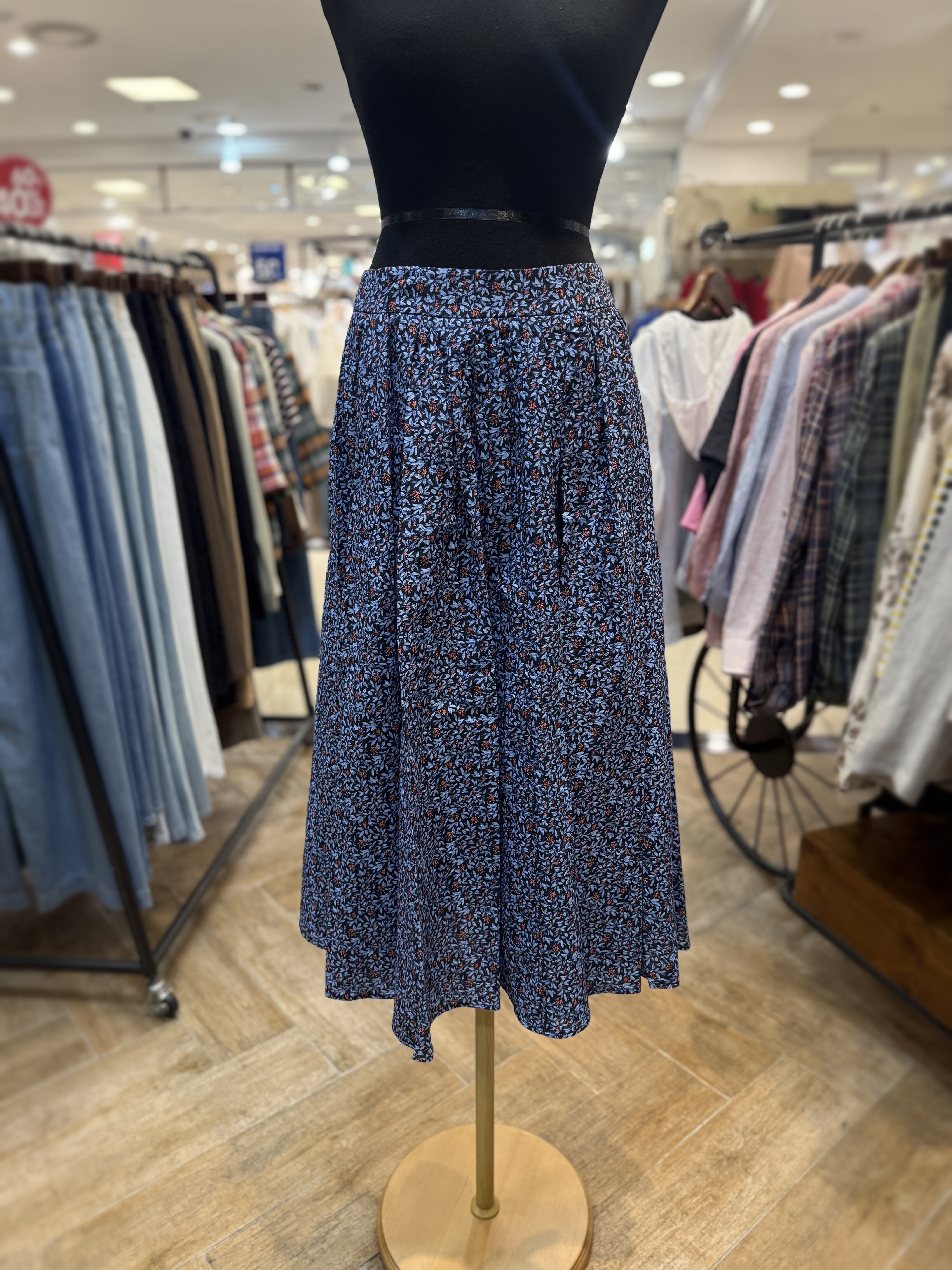 비씨비쥐 [BCBG]BCBG 나나 프린트SK B6B6S240