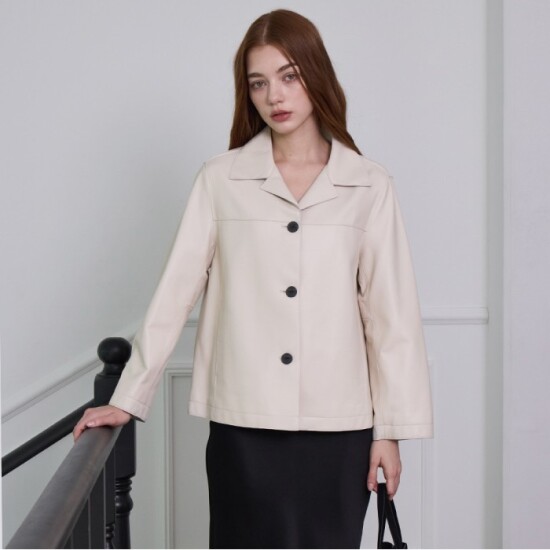 [로르 서울][최초가369,000원]브리티쉬 램스킨 절개 스티치 포인트 레더 자켓_KSJK250104