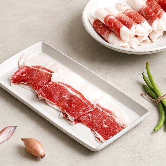 [설성목장]설성목장 무항생제 한우 차돌박이 구이용 300g X 3팩 (총 900g)