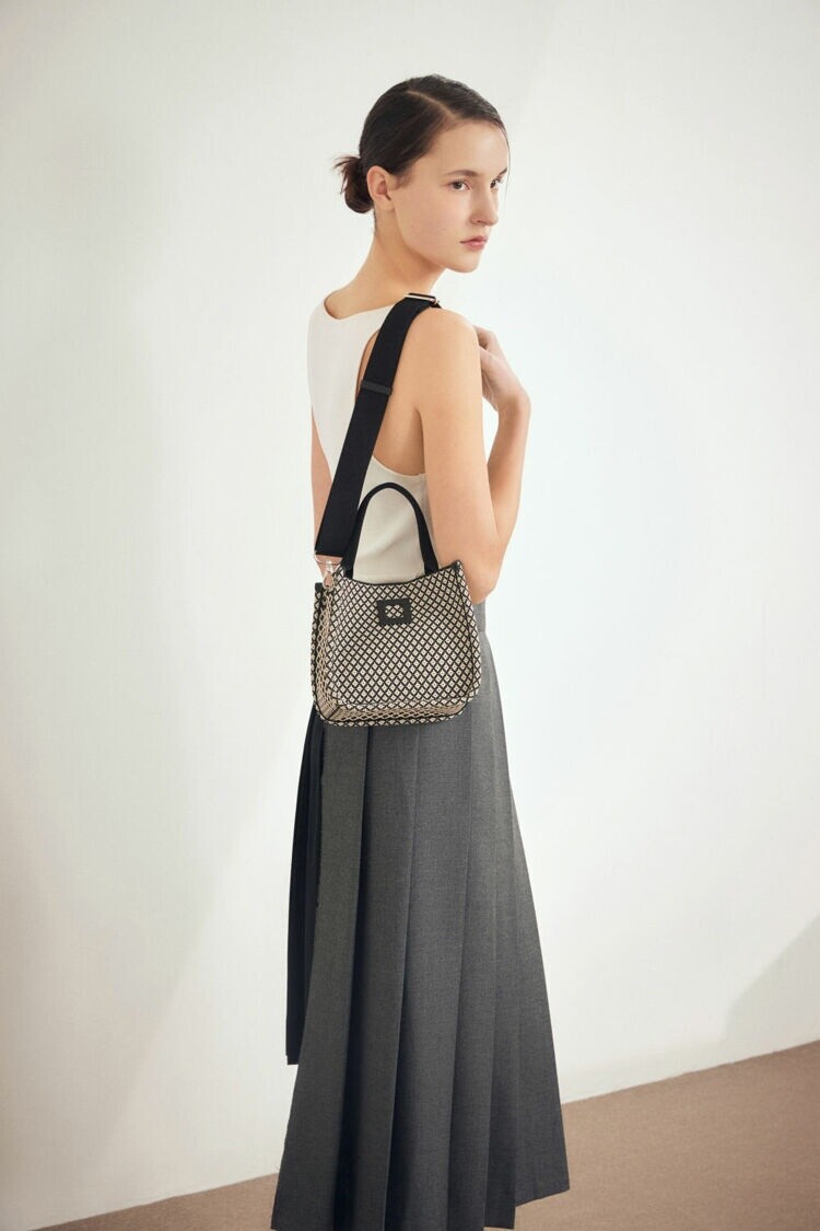 루즈앤라운지 에센자 미니 토트 RA2G3ABG605WBK