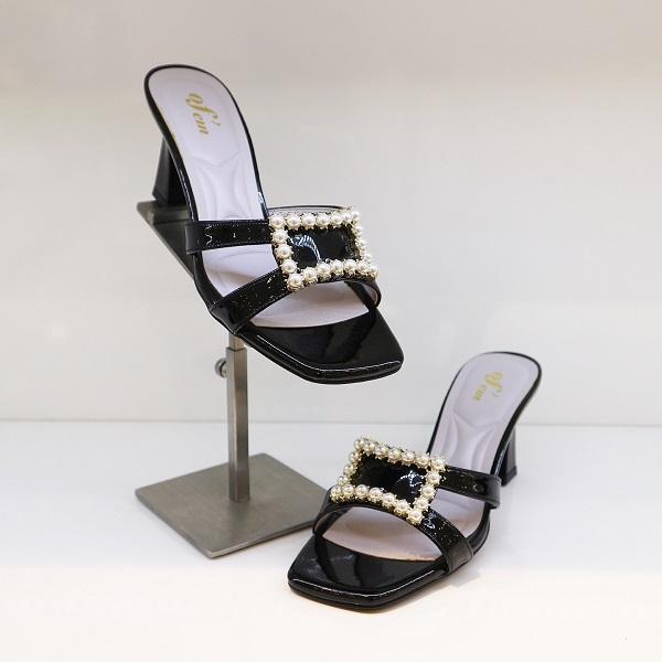 오브엠(대백) [대구백화점SG] H11FC236A_여성 6CM 큐빅 진주 샌들 뮬A