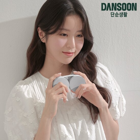 [더블] 2022 NEW 단순 넥밴드 롤링 휴대용 목선풍기 (연그레이 + 연베이지)