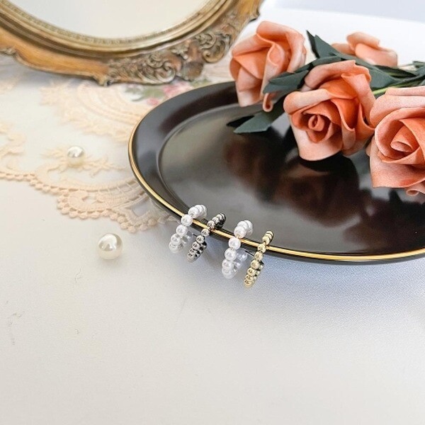 상세페이지참조 신상오픈런 [신상오픈런]|CMA63B6|딜아레 이어커프 선 여성 트위스트 더블 비즈펄 이어링_18161815_597559