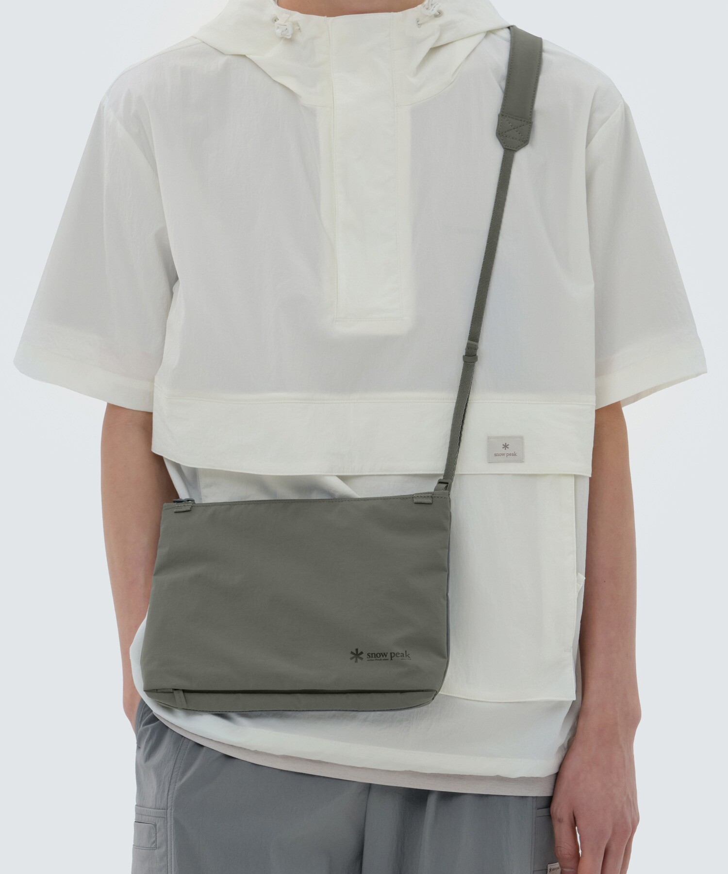 스노우피크 매장정품 스노우피크 어패럴 SNOW PEAK APPAREL S24SUCSB17DG 캠플 더블포켓 사코슈 Dark Gray S2417 방수백팩 하이킹백팩 3941491