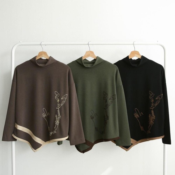 신상오픈런 [하프클럽/신상오픈런]키시로 티셔츠 목폴라티 여성 윈터 판쵸 펑퍼짐한