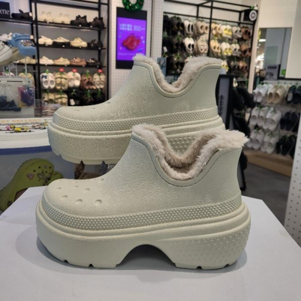 크록스 (패플) [크록스]CROCS HC14 크록스 스톰프 라인드 쇼티 부츠 210673-0JI (28445905)