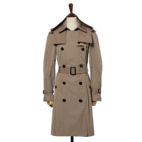 BURBERRY 엠버포드 트렌치 코트 (4062461 1 / 4062463 1)