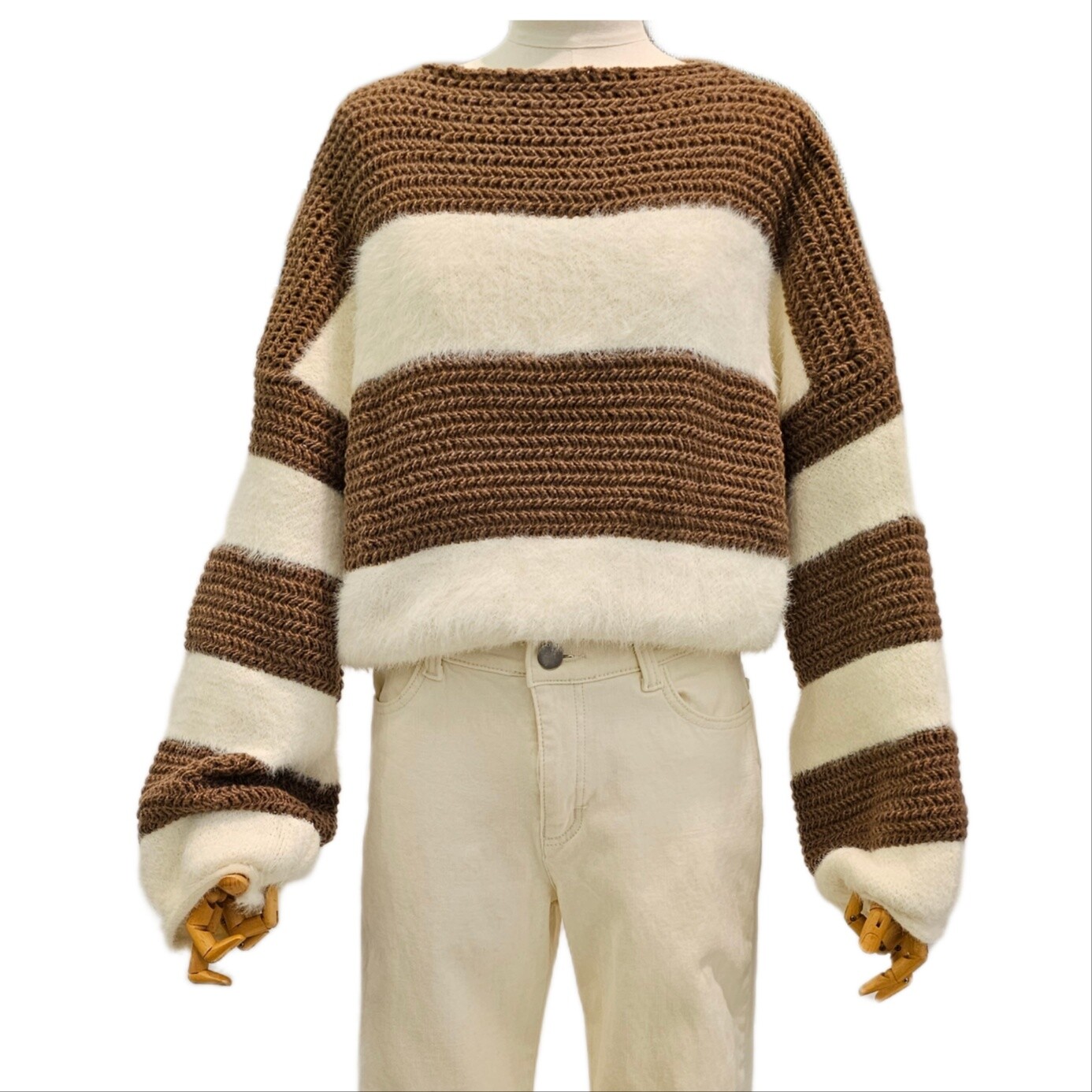 상세참조 모노앤 밀키 통소매스웨터MWE10SP200