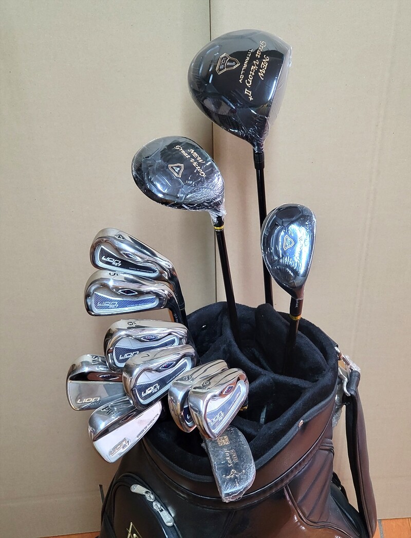 기타 중고 지브이투어 뉴그레이트빅토리2 뉴라이언 그라파이트 카본 조합 남성용 골프채풀세트 중고채