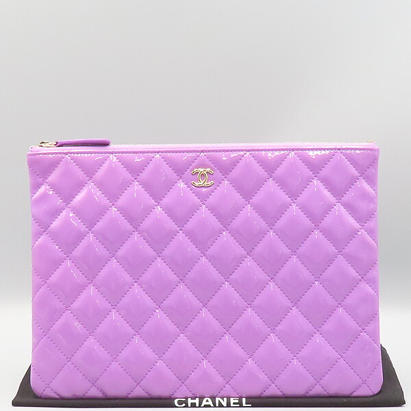 CHANEL 샤넬 [중고] 샤넬 고이비토 중고명품 - 샤넬 뉴미듐 클러치  - 60290wp