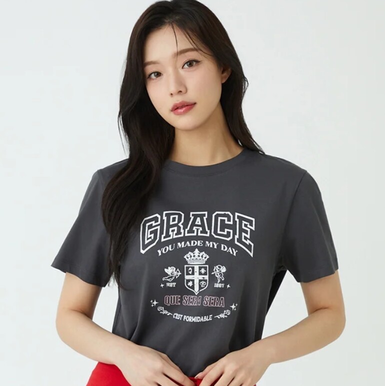 플라스틱아일랜드스토리 실켓터치 그래픽 티셔츠 PS7CH303