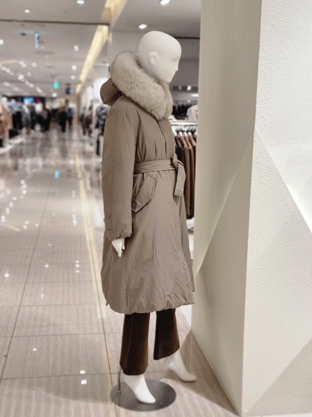 상세페이지 참조 SOUP [AK수원점] [숲] 폭스퍼 후드 구스 롱 다운 점퍼(SBBDO35)