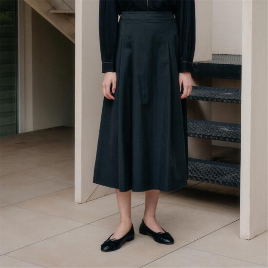 [엽페(서울쇼룸)][엽페] TUCKED FLARE SKIRT_BLACK
