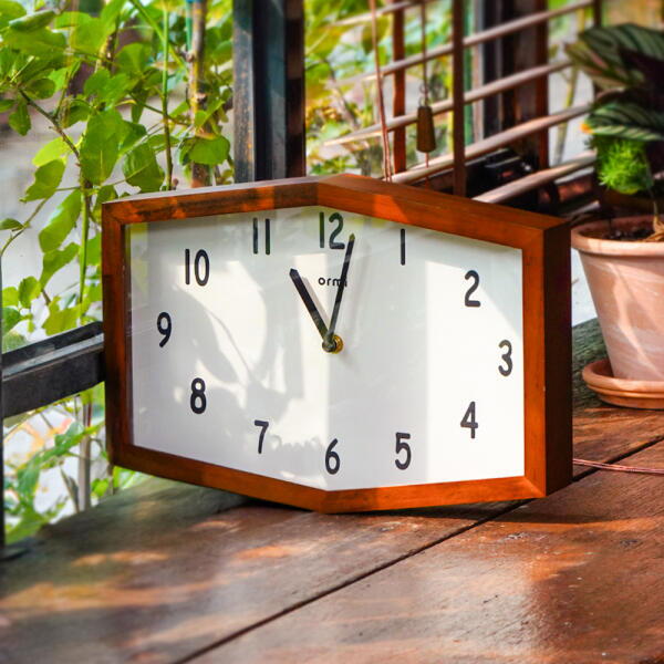 아트박스 아트박스/아이노비아 오르미 레트로 루네클락 우드 무소음 벽시계