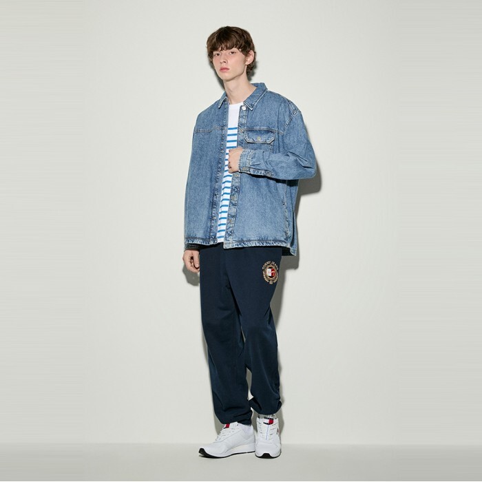 TOMMY HILFIGER 타미힐피거(아울렛) [타미진스][정상가:178000] 프레 익스플로러 스웻 팬츠 (T32E6WPC11TMT1C1G)