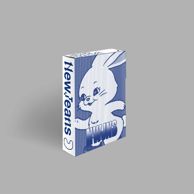 YG PLUS 교보문고 NEWJEANS(뉴진스) - 1ST EP [NEW JEANS] [WEVERSE ALBUMS VER]