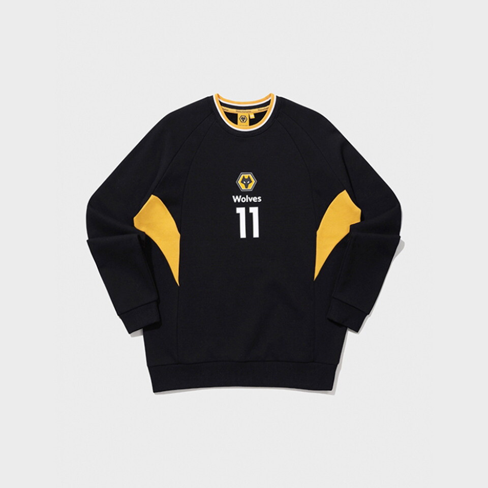 풋볼스탠다드 [풋볼스탠다드]풋볼스탠다드 공용 울버햄튼 NO.11 마킹 맨투맨_W4RM431XBLK