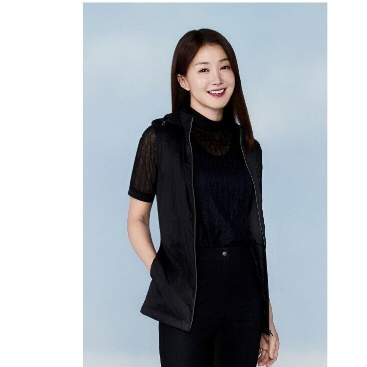 피에이티 (패플) [PAT]PAT 피에이티 여성 이시영 착용 플리츠 메쉬 셔링 디테일 후드 조끼 1L41432