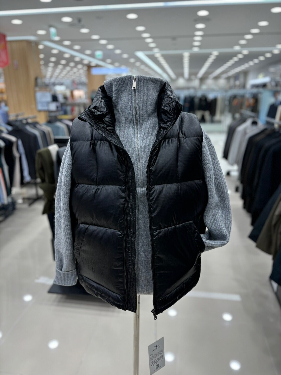 에스티코 [STCO]샤이니 덕 다운 베스트 패딩조끼 2컬러DPVWAB1OSB_JK