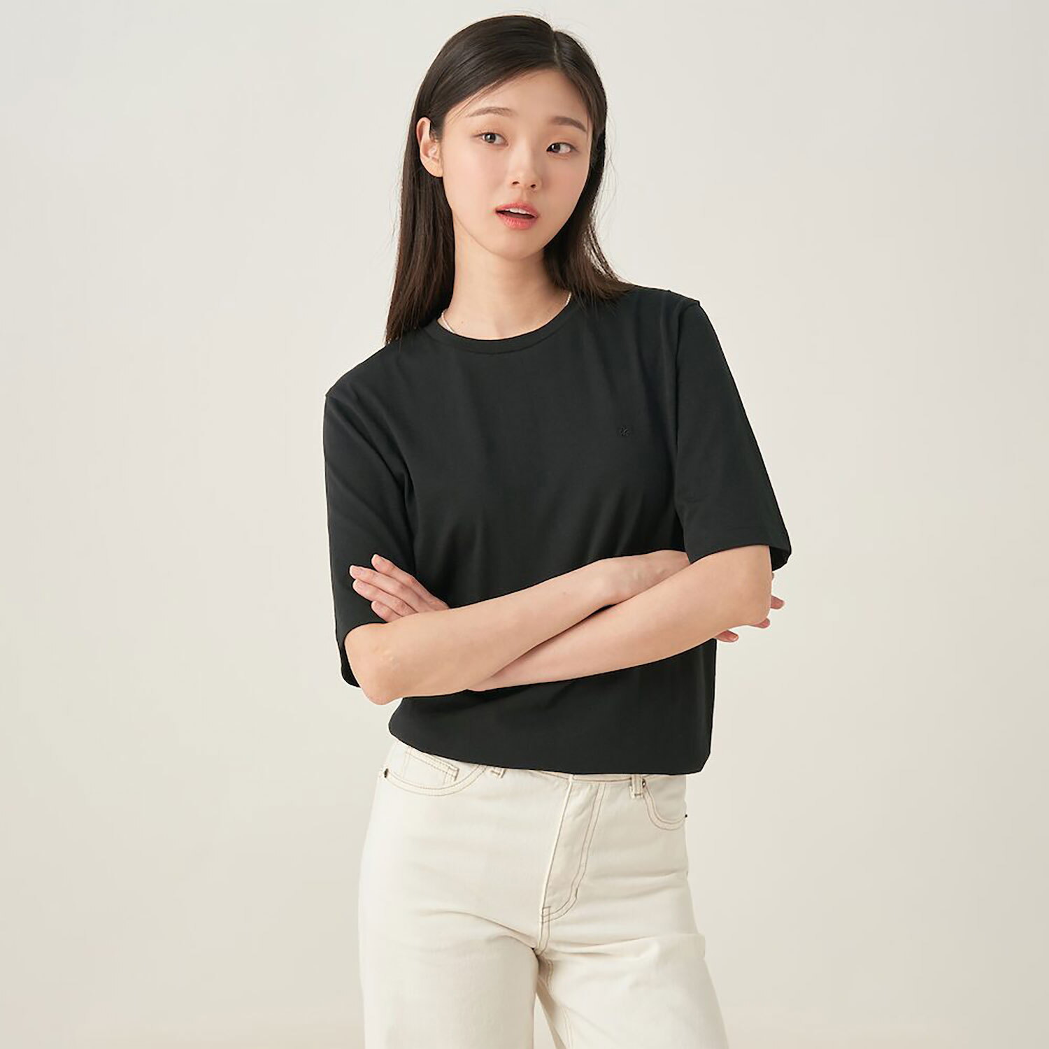 빈폴레이디스(상반기) 밑단 스트링 반소매 티셔츠  블랙 BF5742C025