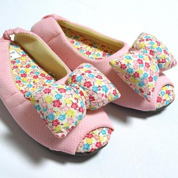 JJ.TECH 교보문고 EXTREMO 통통 리본 여성 덧신 실내화 슬리퍼