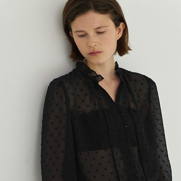 아틀리에 나인  V-NECK DOT SHIRRING BLOUSE (BL-4269)