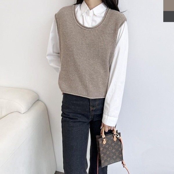 신상오픈런 협력업체 / 해당없음 신상오픈런 [신상오픈런]|KMJ42EE|너므렐 여성 루즈핏 밑단 스웨터 조끼 유넥 심플_18177308_597559