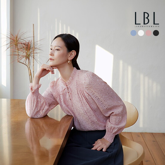 [LBL]26SS 에뚜왈 플로럴 자수 블라우스