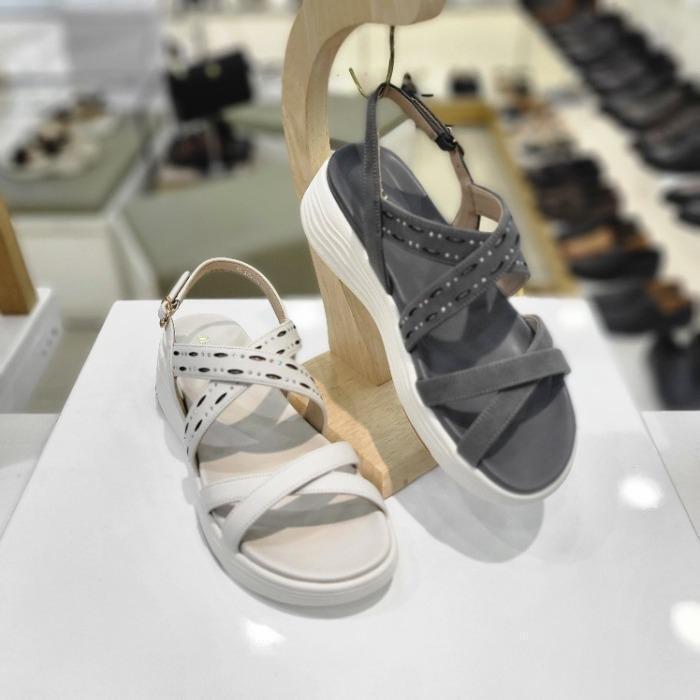 탠디 (패플) [탠디]탠디 미셸by탠디 세이브존04 X자큐빅샌들4CM X250s36 (34852414)