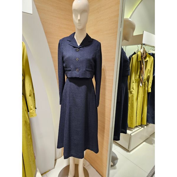 이랜드리테일 해운대점 더아이잗 [하프클럽/더아이잗뉴욕]더아이잗2024  최신상  투피스형 정장원피스