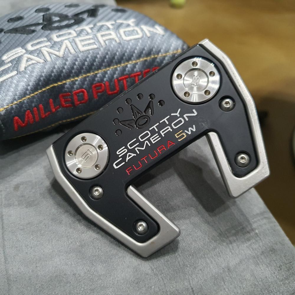 Scotty Cameron 기타브랜드 중고 스카티카메론 퓨추라5W(완전A급) 국내정품 34인치 퍼터
