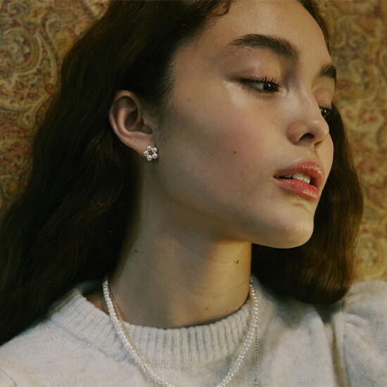 [빈티지헐리우드][빈티지헐리우드]Petit Flower Earrings_VH23N4EA100B