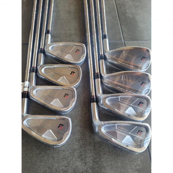 브릿지스톤 [브릿지스톤]브리지스톤 V300 9세대 8아이언세트 샤프트 NEO 950 S IA3812558