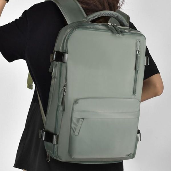 셀러허브(하프클럽) [하프클럽/셀러허브_유니섹스]심플 노트북수납 여행시 편리한 분리 포켓