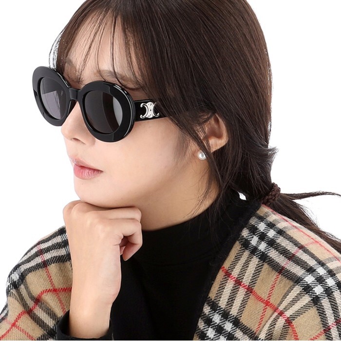 셀린느 셀린느 트리옹프 오벌 선글라스 CL40312U 01A